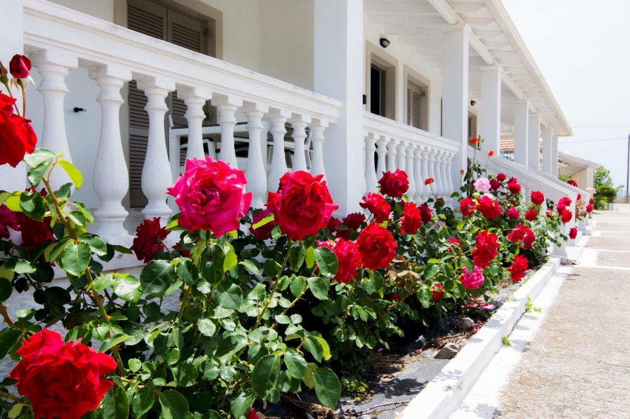 Serenity Apartments Agios Georgios  Exterior photo